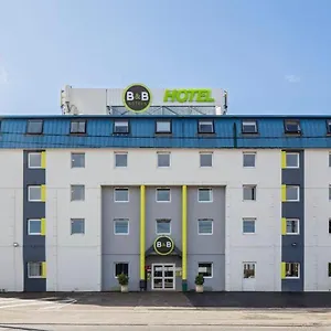** Hotel Lyon Grand Stade France